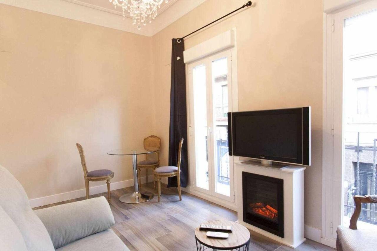 New Moderno Y Elegante Apartamento Centrico Madrid Exterior photo